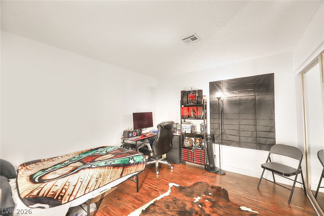 6146 Cedarwood Avenue Property Photo 12