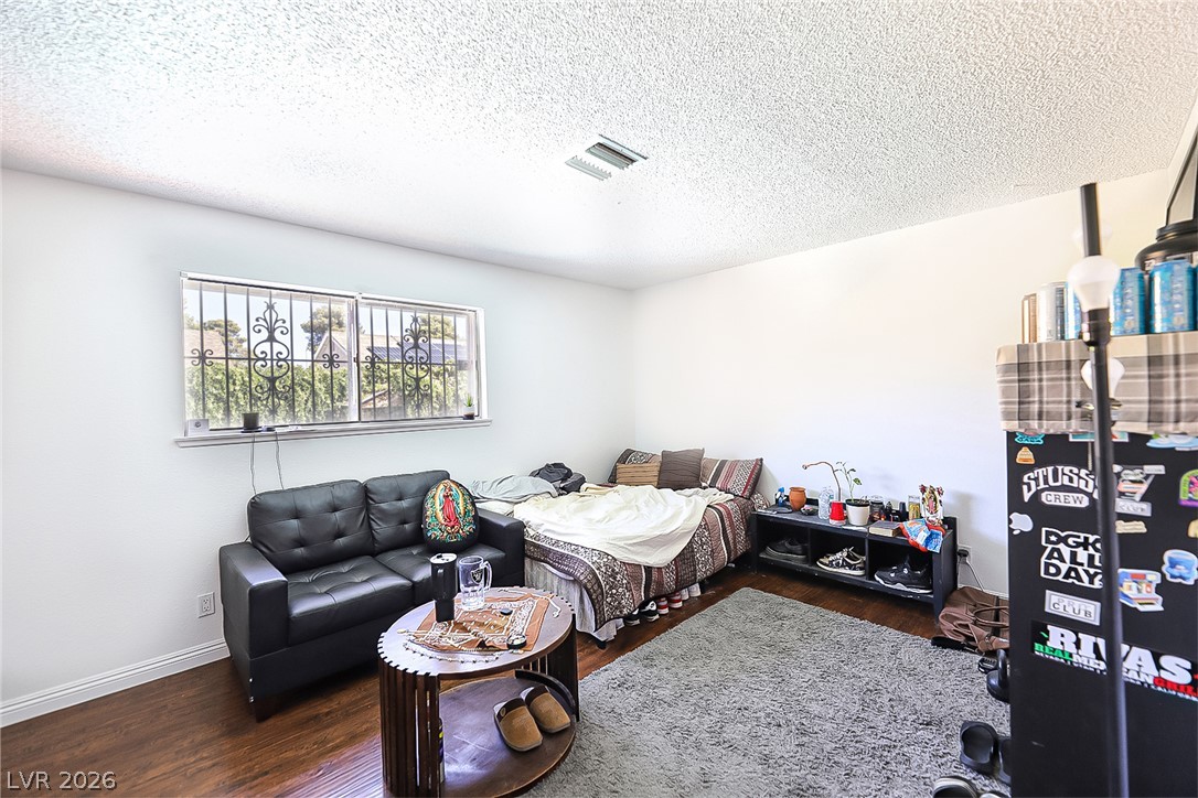 6146 Cedarwood Avenue Property Photo 16