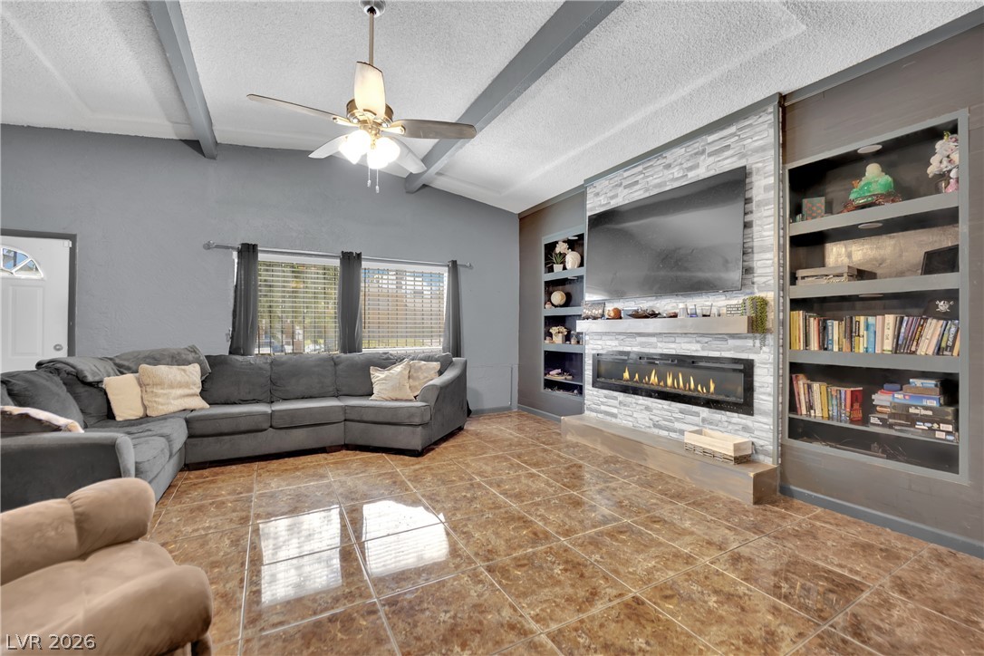 500 Recco Avenue Property Photo 7