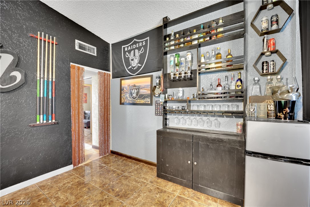 500 Recco Avenue Property Photo 10