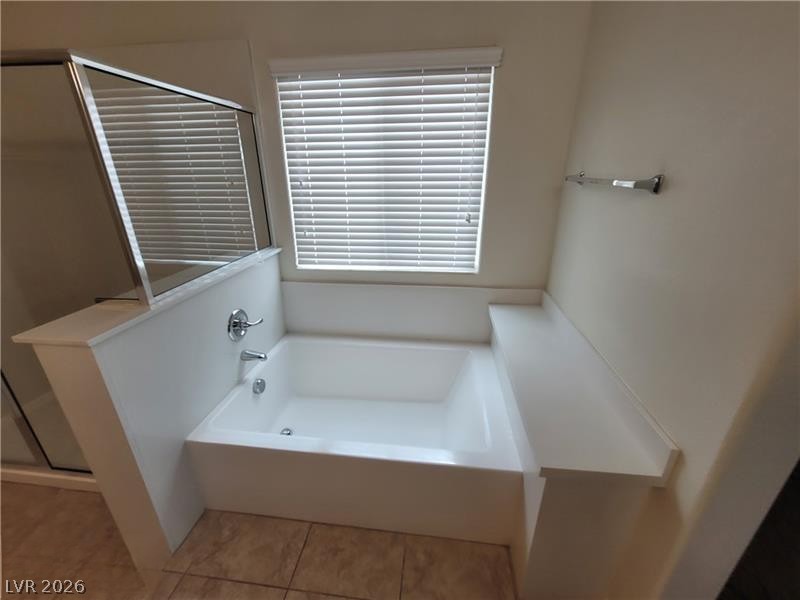 2409 West Gilmore Avenue Property Photo 17