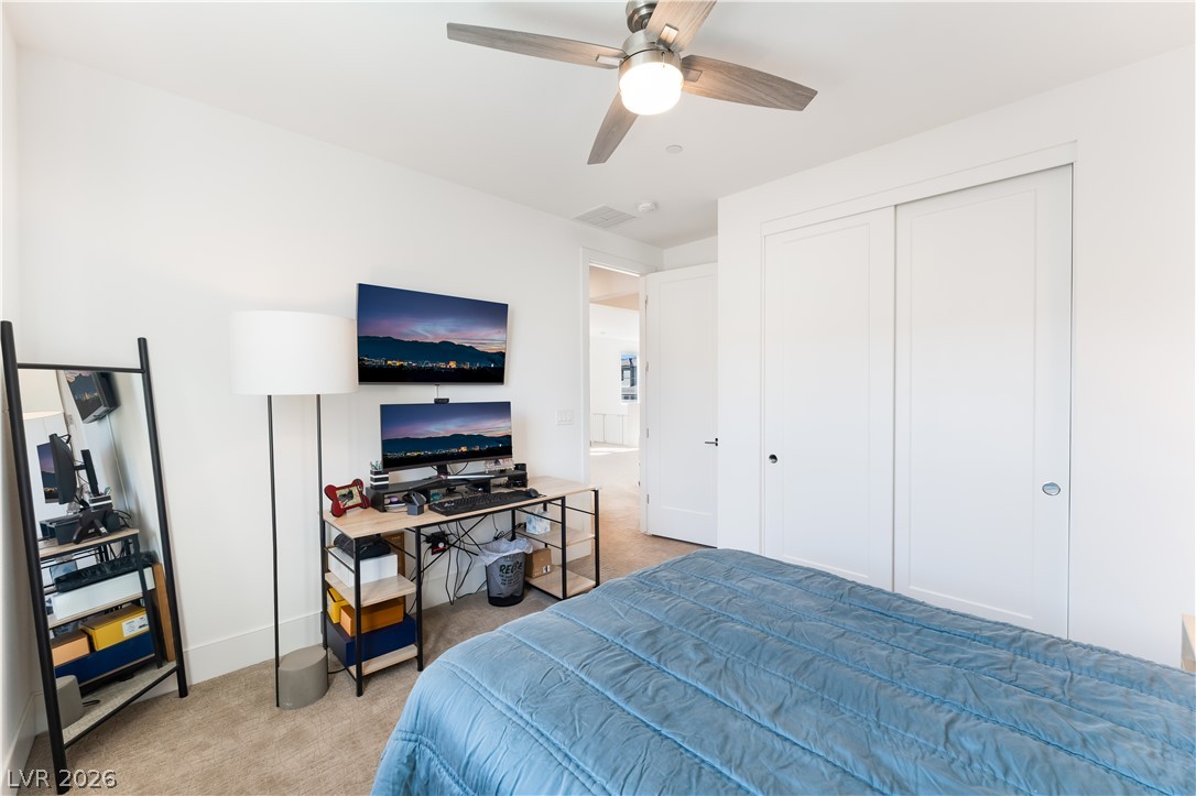 10143 Bismarck Palms Avenue Property Photo 45