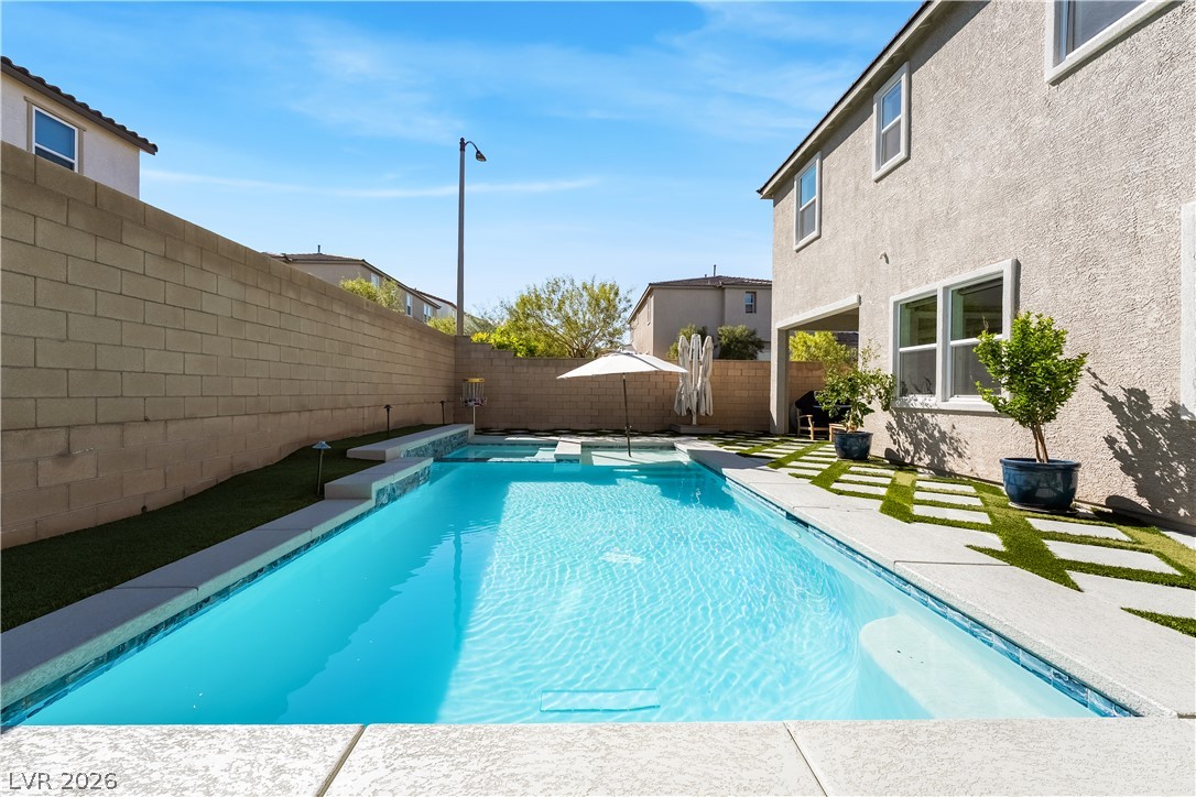 10143 Bismarck Palms Avenue Property Photo 54