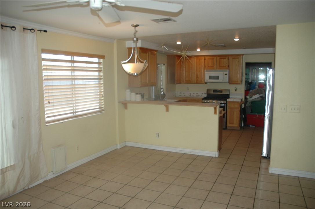 1821 Candle Bright Drive Property Photo 5