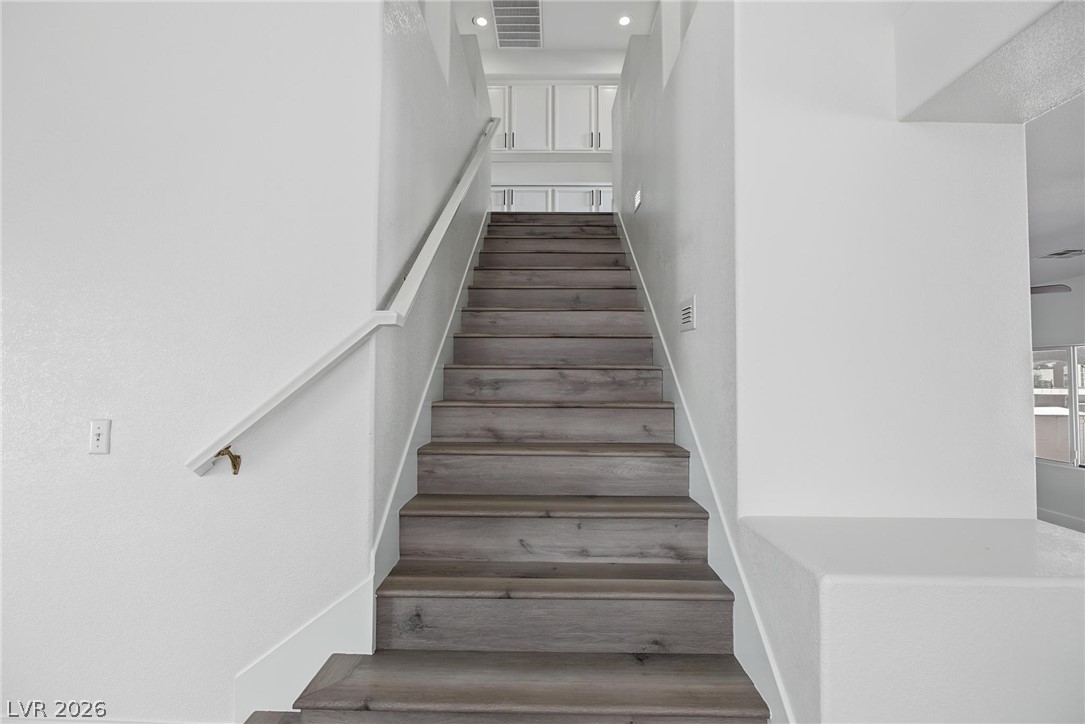 1521 Orchard Valley Drive Property Photo 27