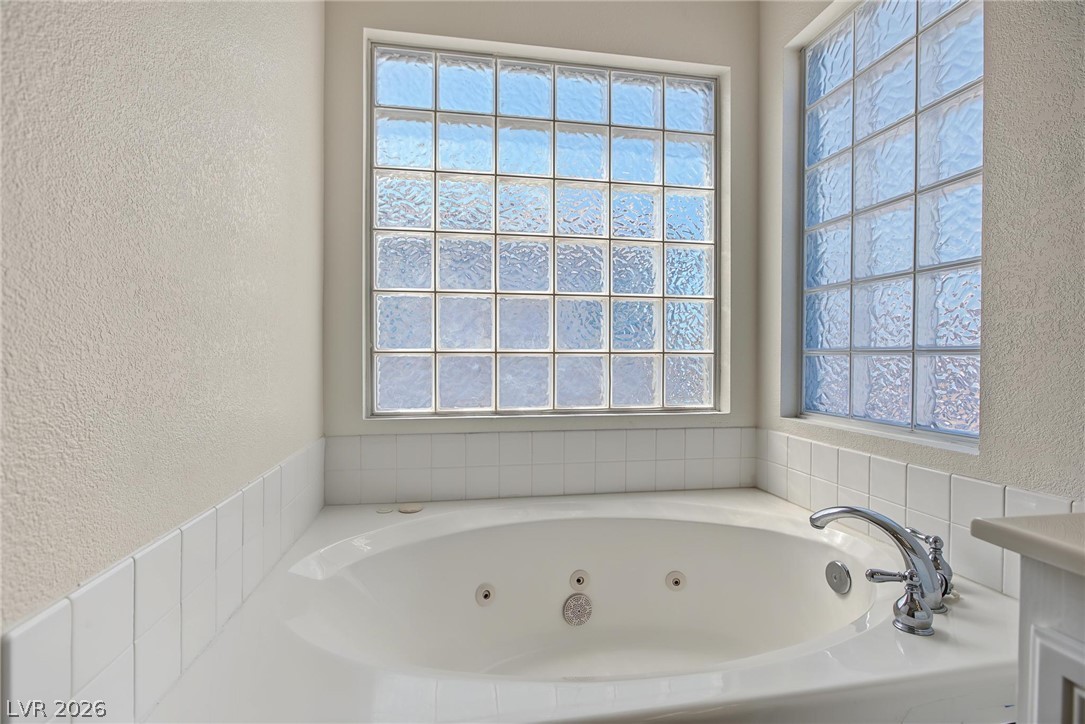1521 Orchard Valley Drive Property Photo 33