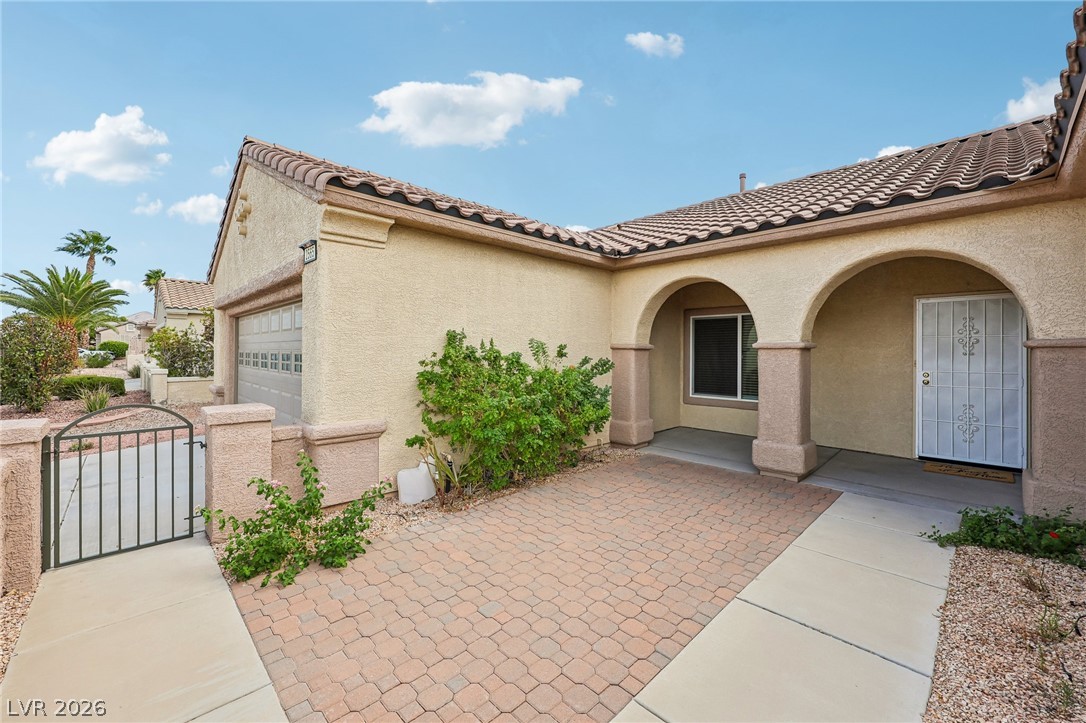 2565 Gilbertville Avenue Property Photo 4