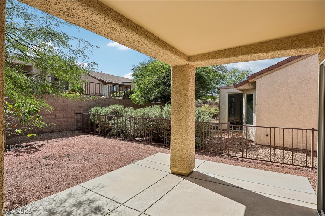 2565 Gilbertville Avenue Property Photo 5