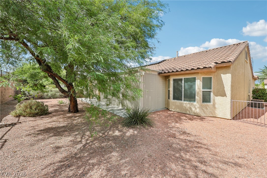 2565 Gilbertville Avenue Property Photo 8