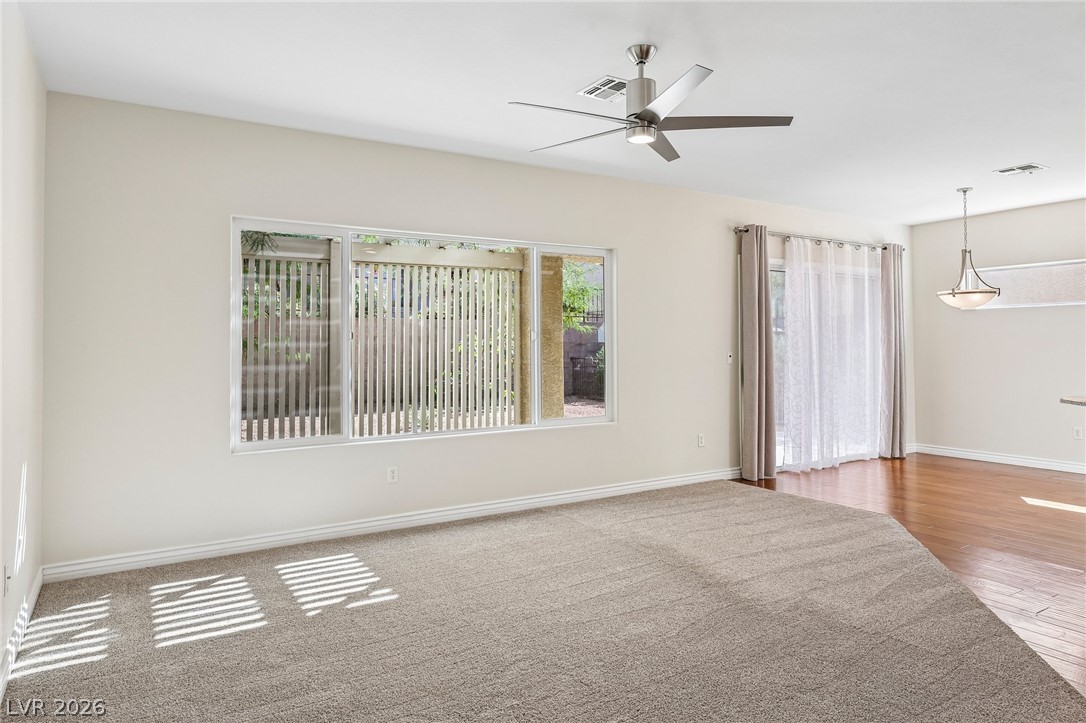 2565 Gilbertville Avenue Property Photo 10