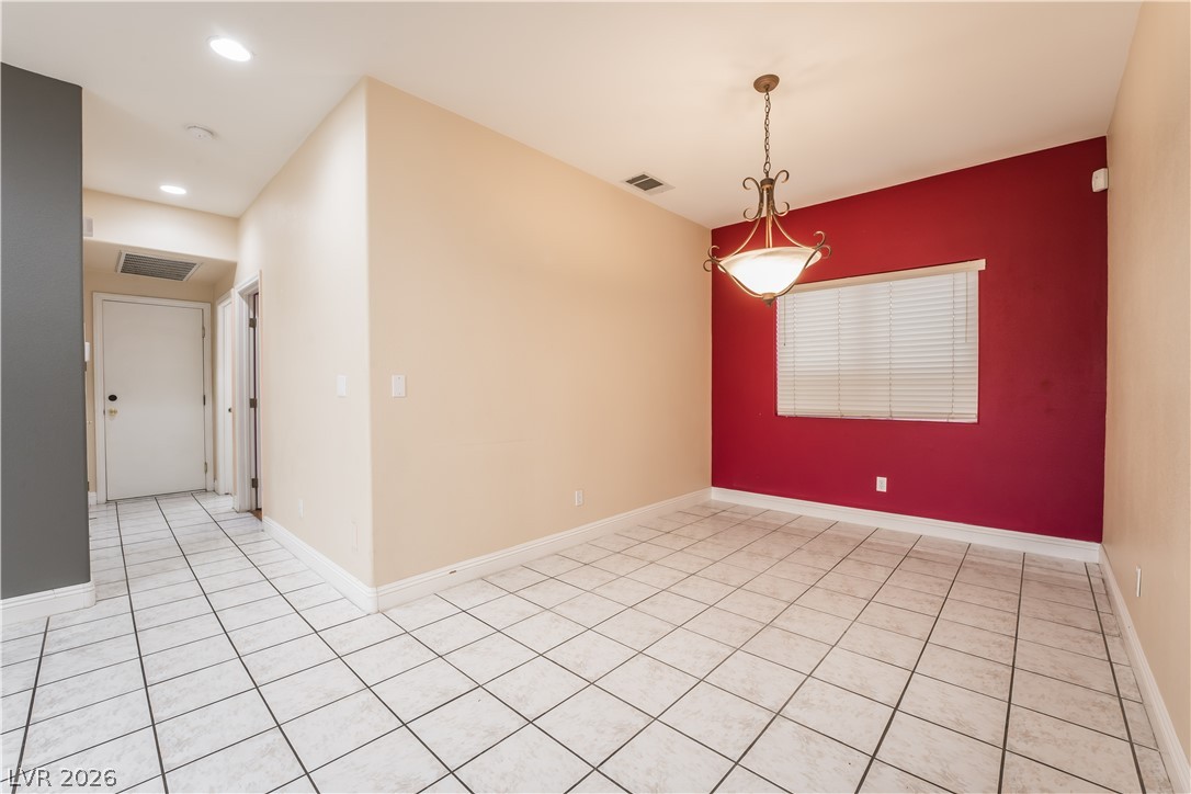 2462 Silver Blossom Lane Property Photo 9