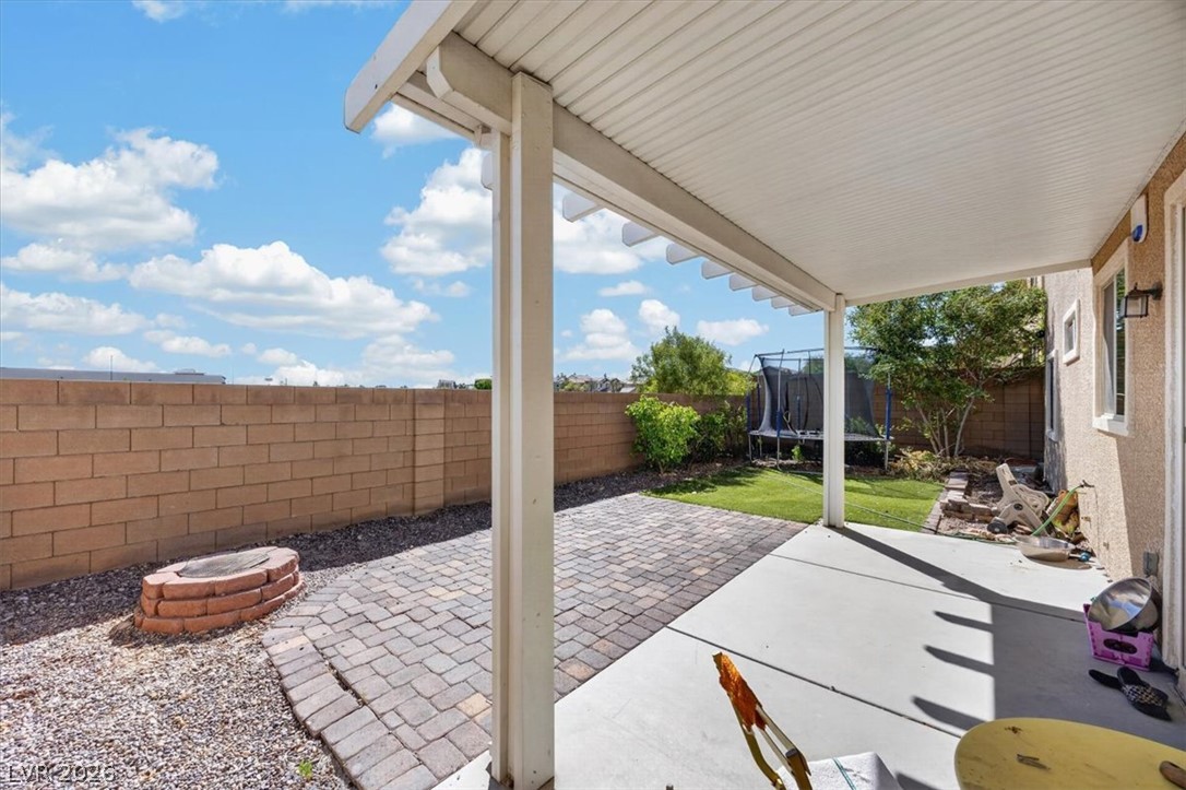 6480 Sunnyhill Street Property Photo 30