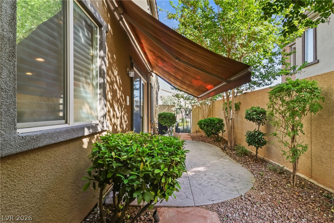 2253 Aragon Canyon Street Property Photo 11