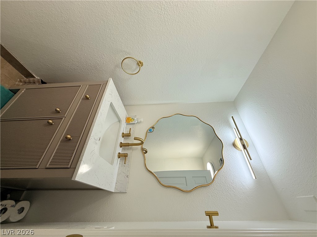 4937 Vivaldi Drive Property Photo 13