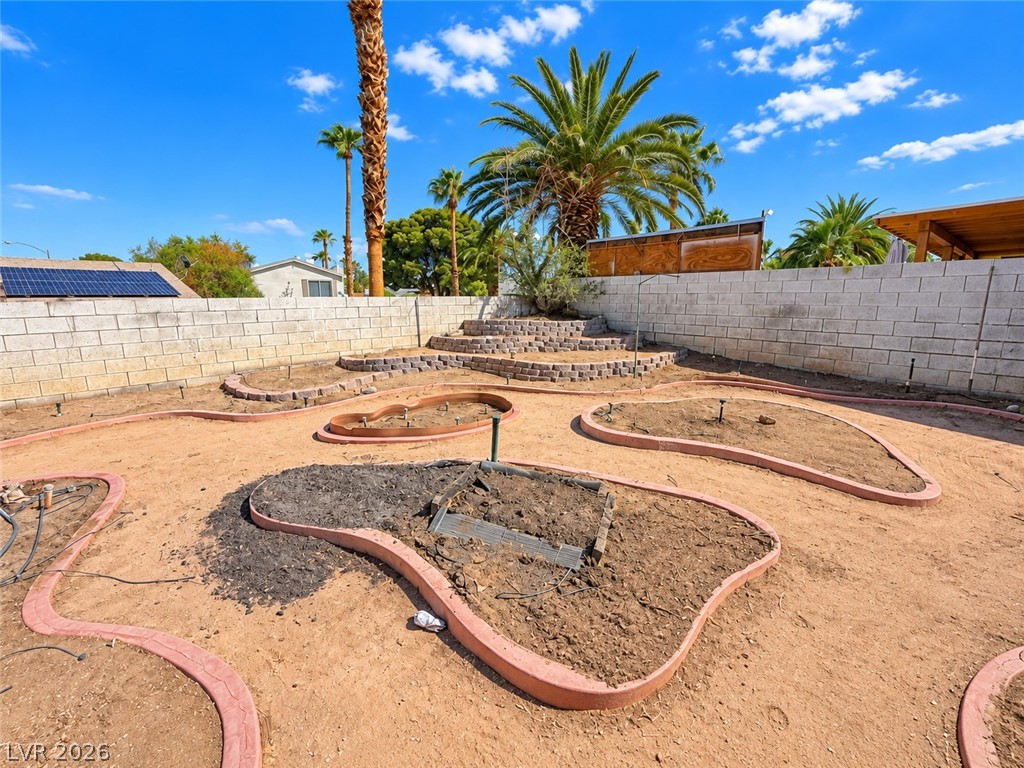 5022 Long View Drive Property Photo 6