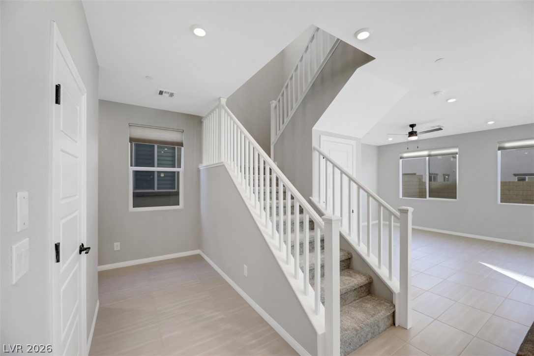 863 Greenspire Property Photo 6