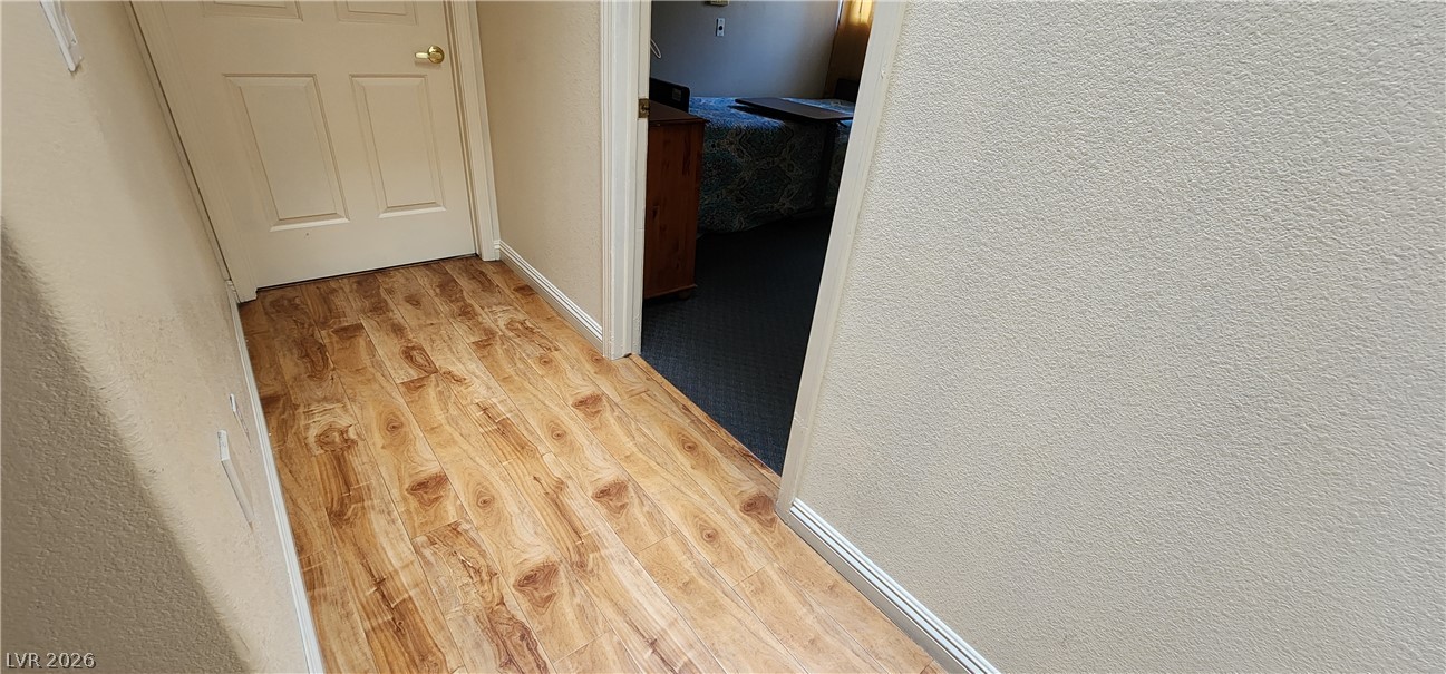 4119 Meadowglen Circle Property Photo 17