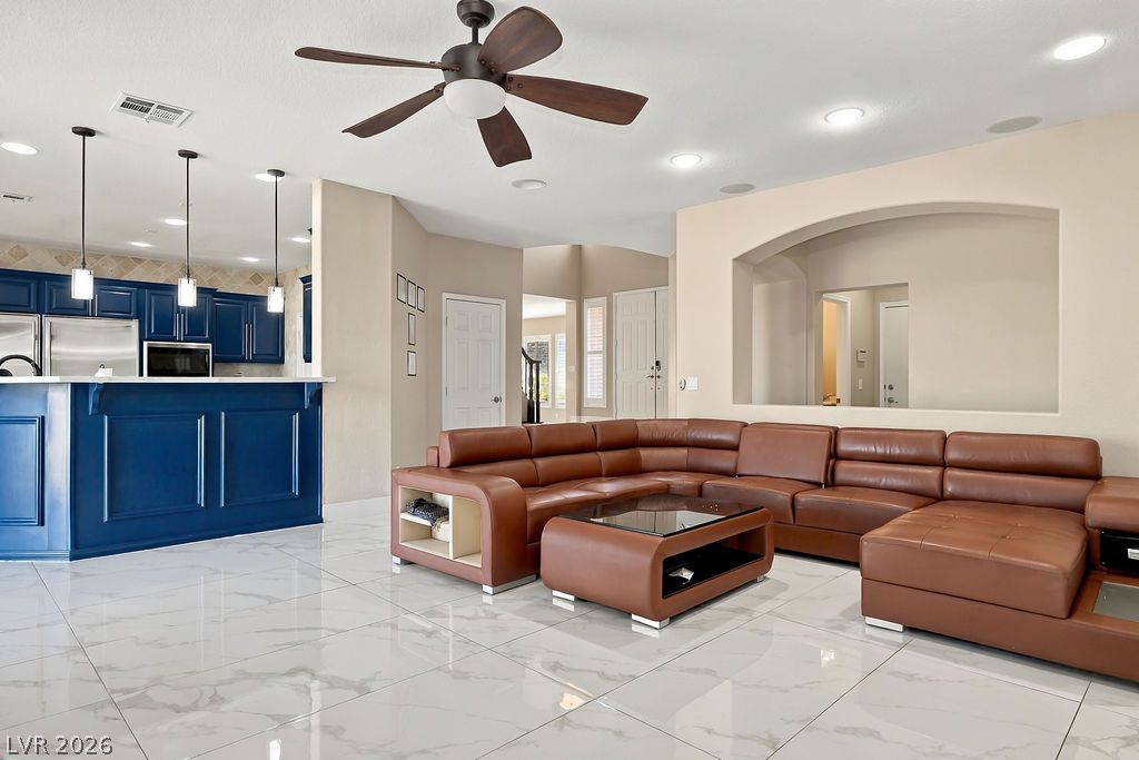 2466 Ram Crossing Way Property Photo 12