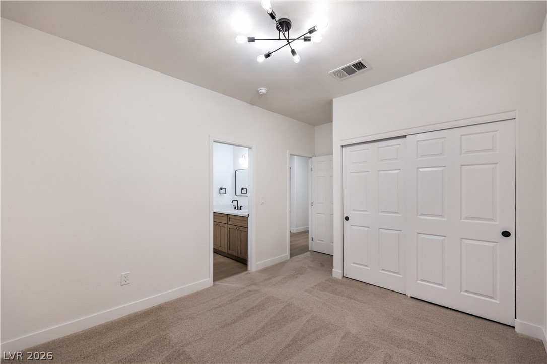 1001 Washington Oaks Street Property Photo 28