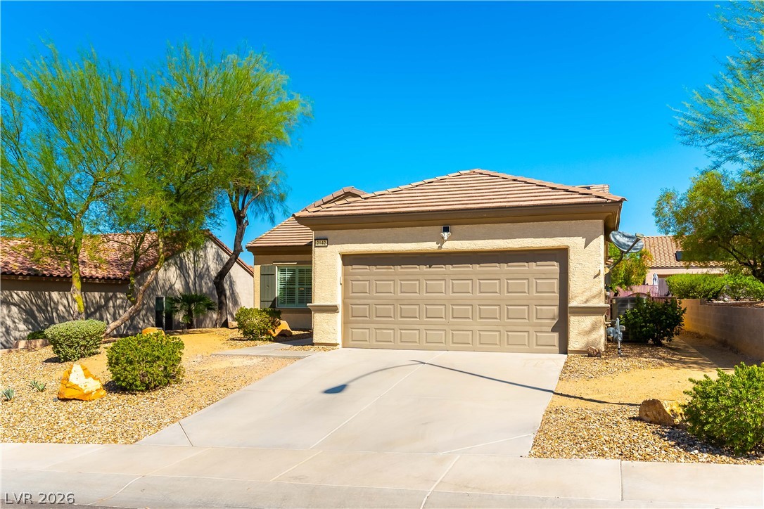 2142 Alyssa Jade Drive Property Photo 5