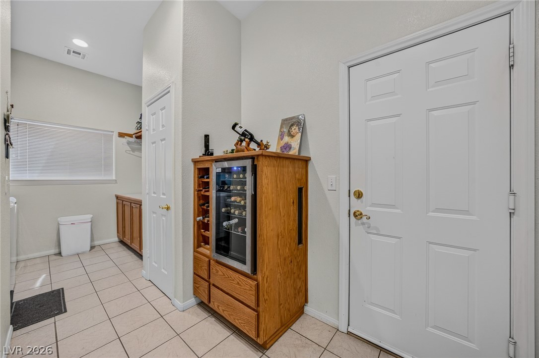 2421 South Yakima Avenue Property Photo 15
