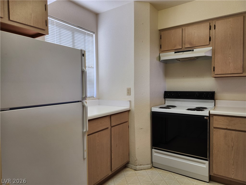 2016 Mesquite Lane 303 Property Photo 2