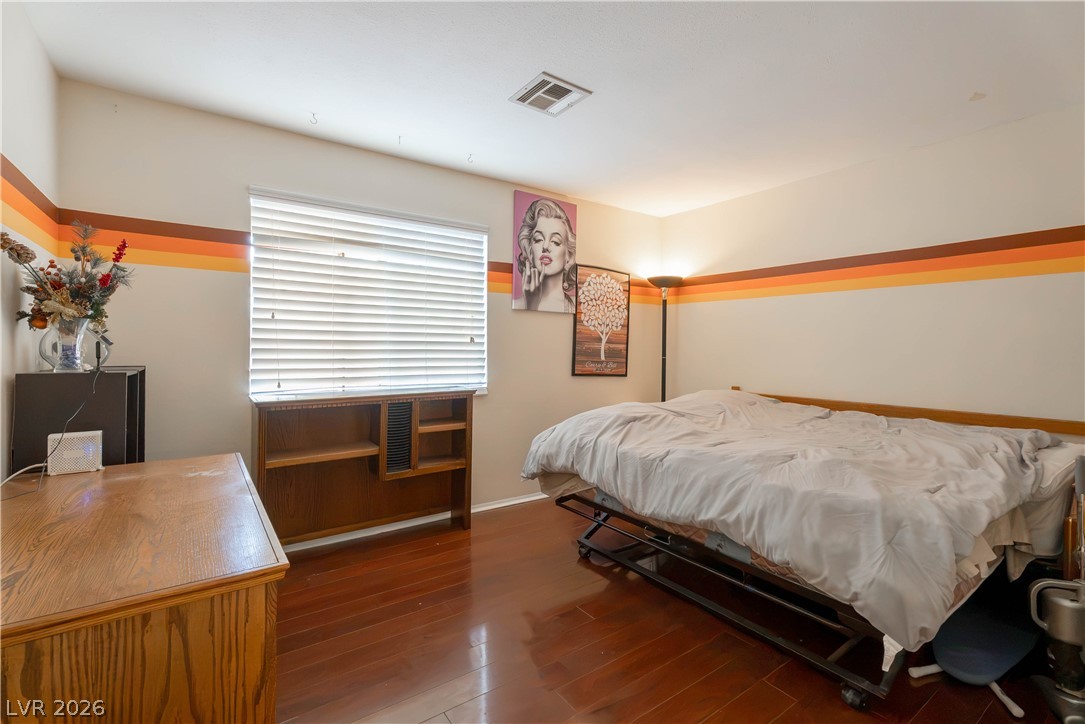 2036 Bavington Drive C Property Photo 19