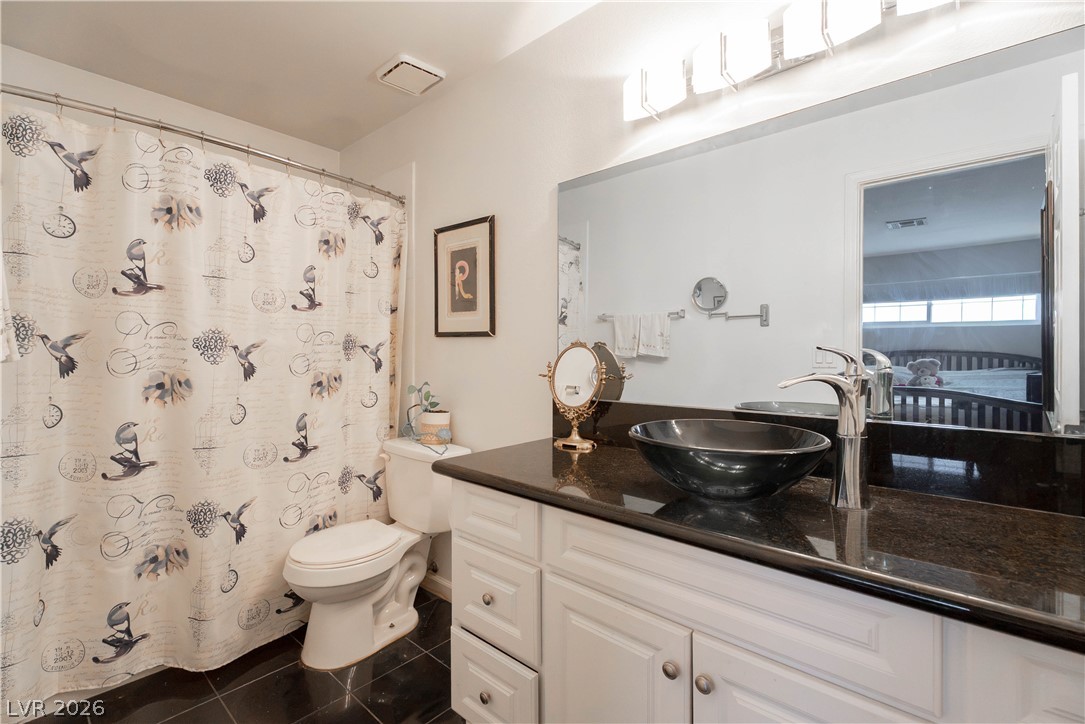 2036 Bavington Drive C Property Photo 22