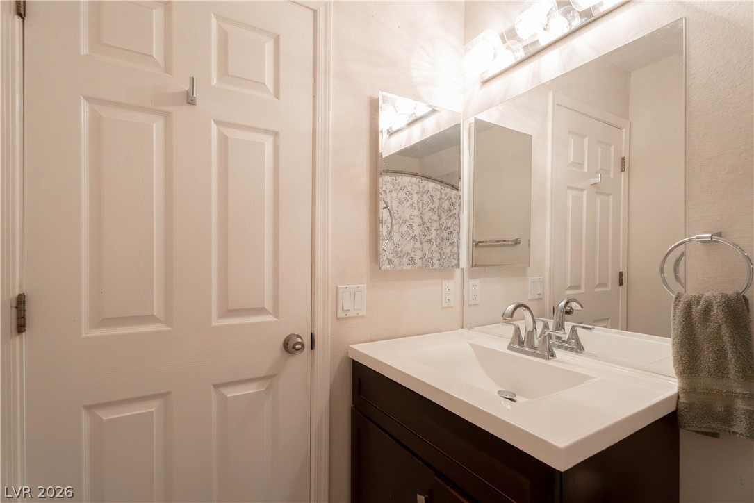 2036 Bavington Drive C Property Photo 26