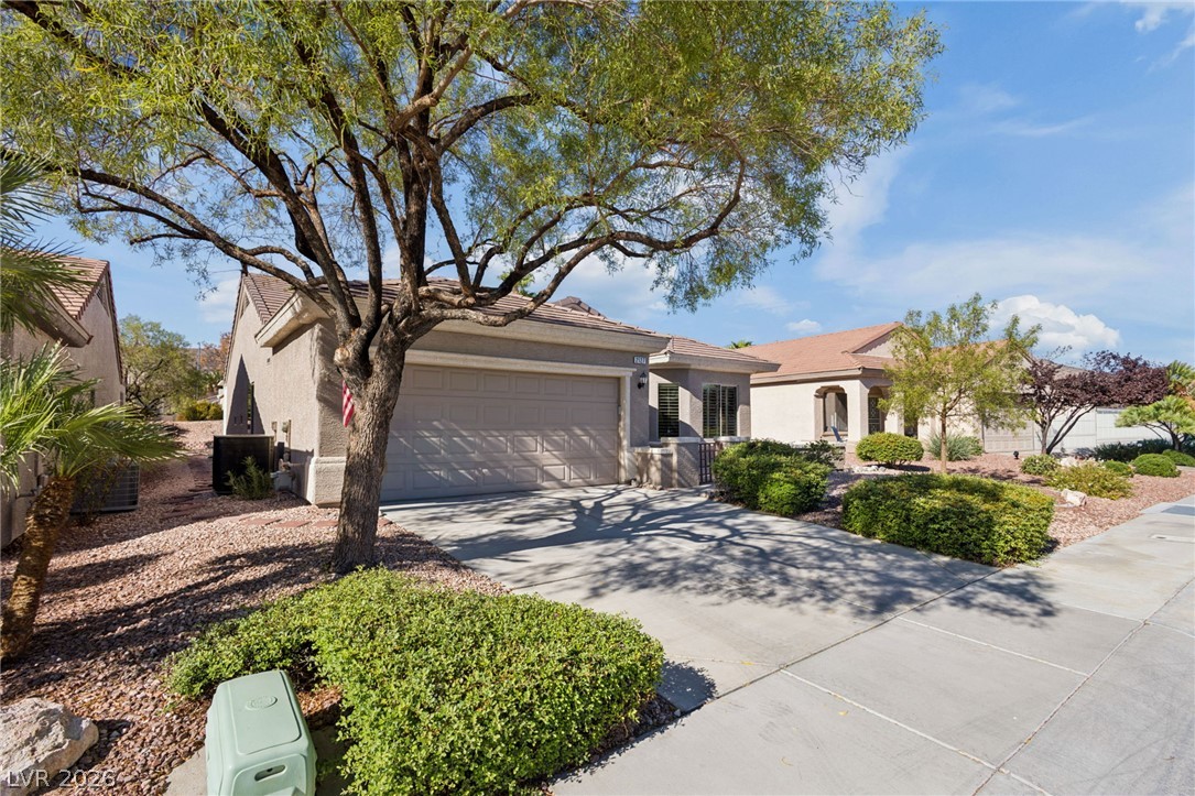 2127 Tiger Links Drive Property Photo 2