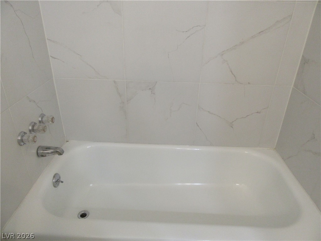 4406 Hawthorne Way Property Photo 24