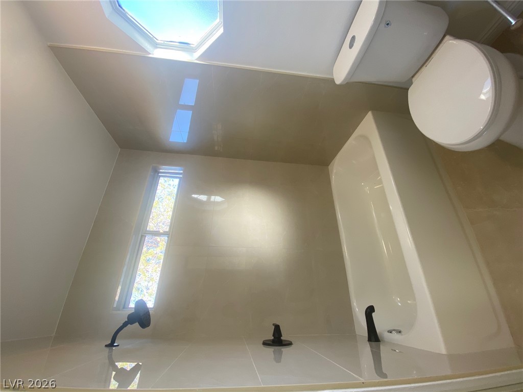 608 Maxley Court Property Photo 15