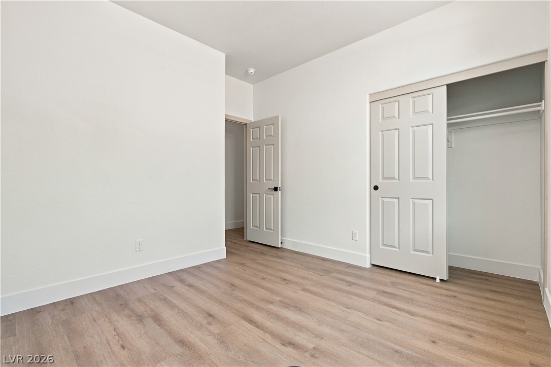8725 Butterchurn Avenue Property Photo 19