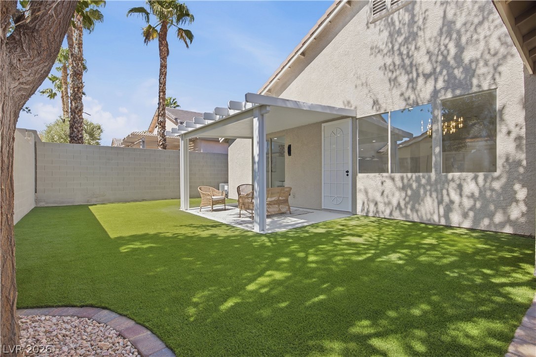 8725 Butterchurn Avenue Property Photo 29