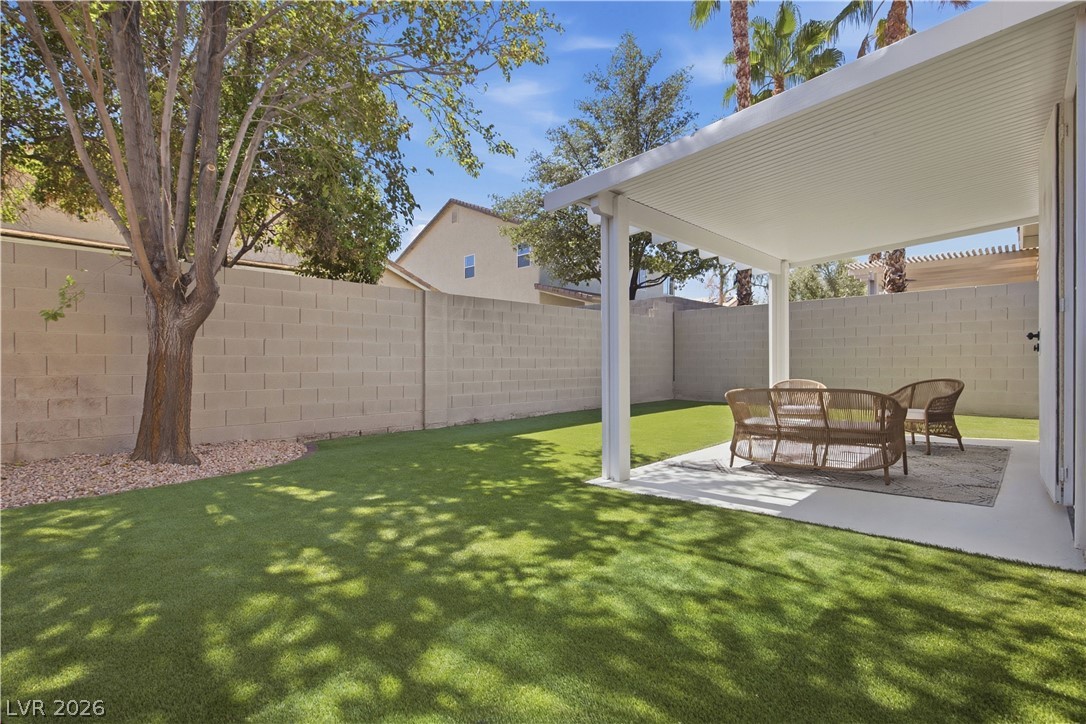 8725 Butterchurn Avenue Property Photo 34