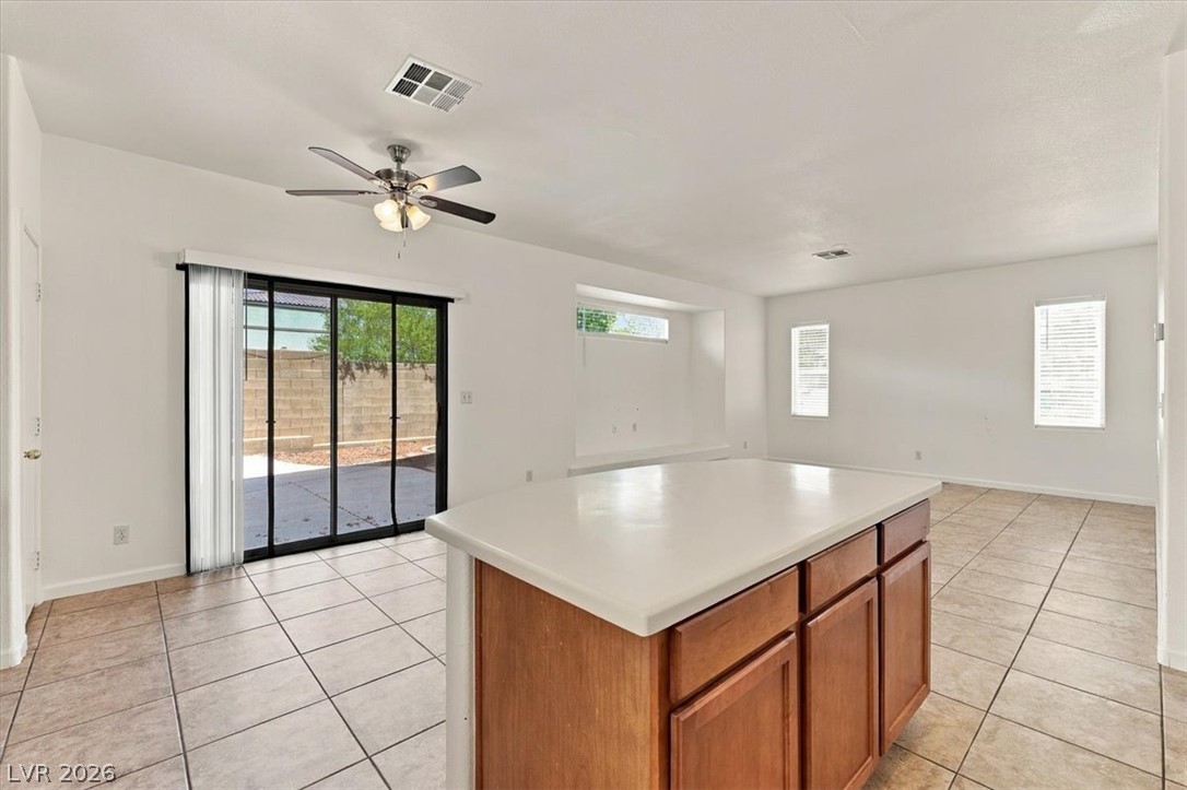 10406 Morning Drop Avenue Property Photo 5
