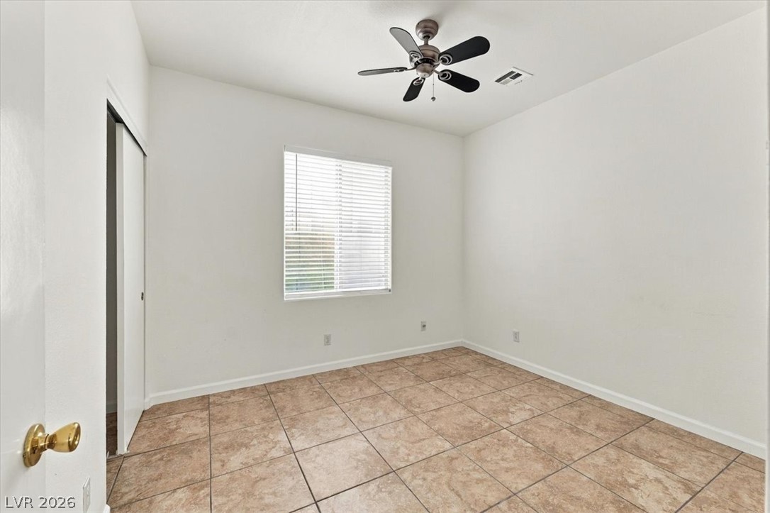 10406 Morning Drop Avenue Property Photo 9