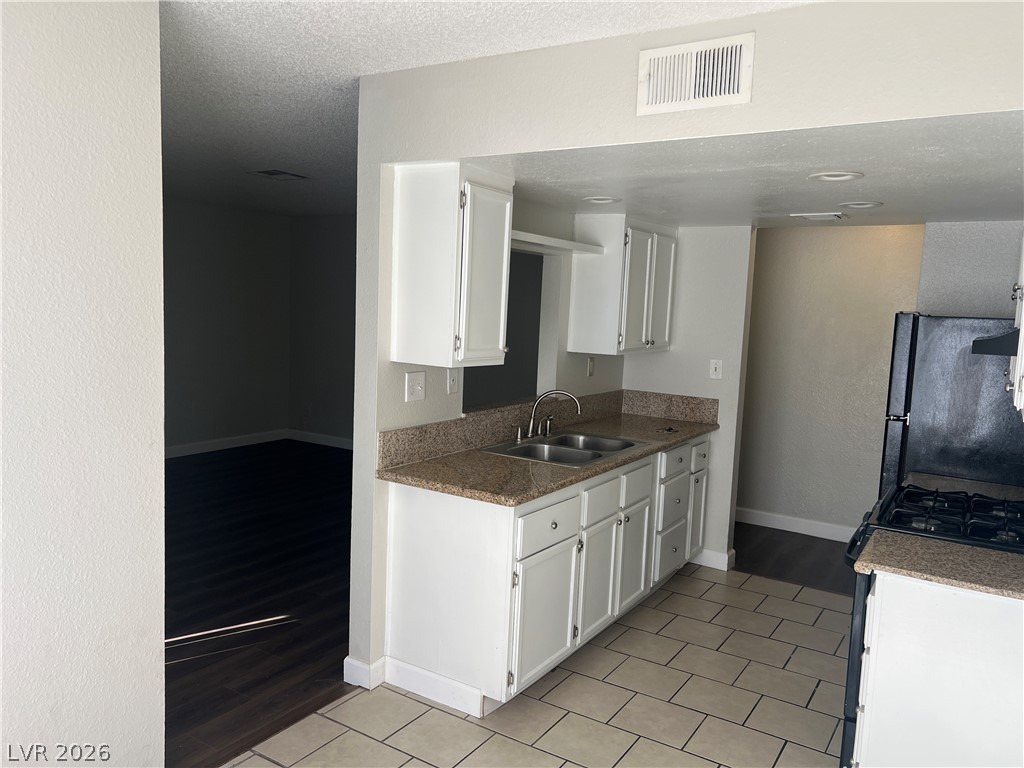 2853 Wheelwright Drive A Property Photo 5
