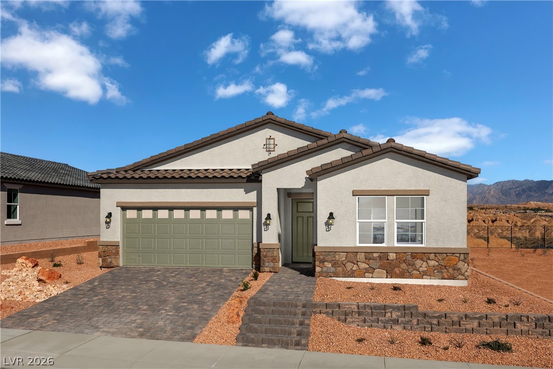 570 Hamilton Drive Property Photo 1
