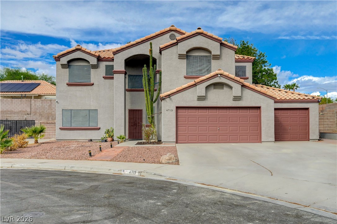 4713 Sun Glory Court Property Photo 1