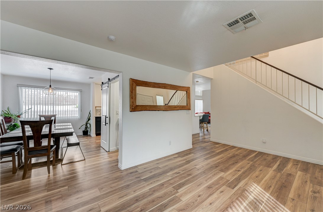 4713 Sun Glory Court Property Photo 7