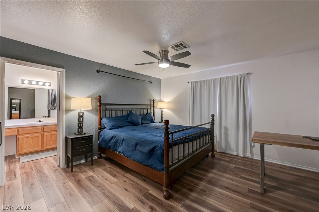 4713 Sun Glory Court Property Photo 28