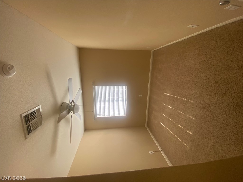 5010 Paradise Harbor Place Property Photo 14