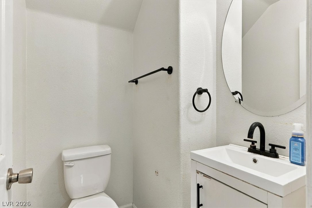 5185 Starter Avenue Property Photo 10