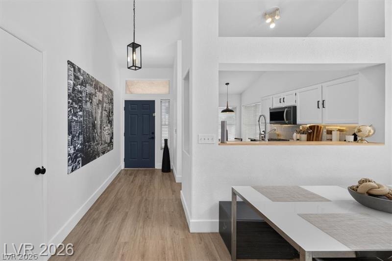 152 Cantamar Street Property Photo 4