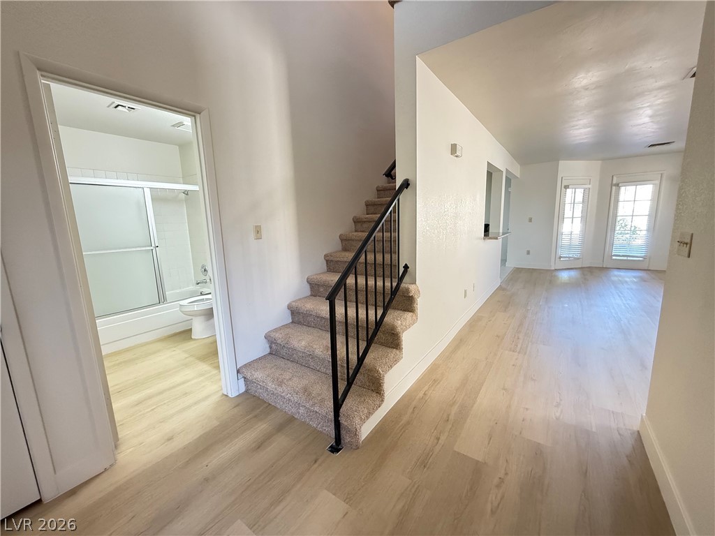 4025 Delos Drive Property Photo 5