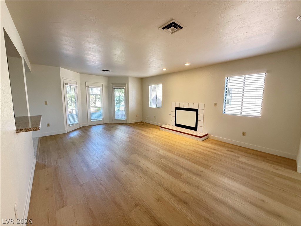 4025 Delos Drive Property Photo 6
