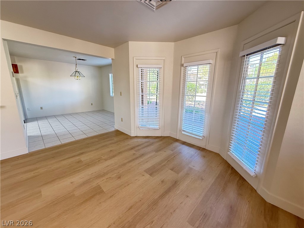 4025 Delos Drive Property Photo 10