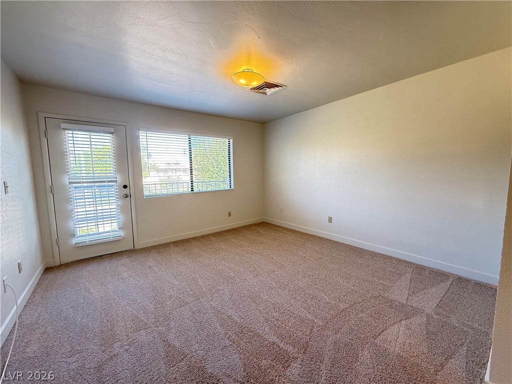 4025 Delos Drive Property Photo 18