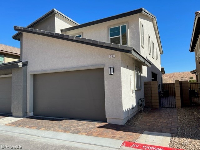 76 Kimberlite Drive Property Photo 1